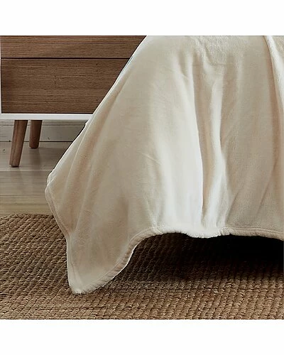 Nautica Ultra Soft Plush Solid White Blanket Home 5 Nautica Ultra Soft Plush Solid White Blanket Home - Image 3